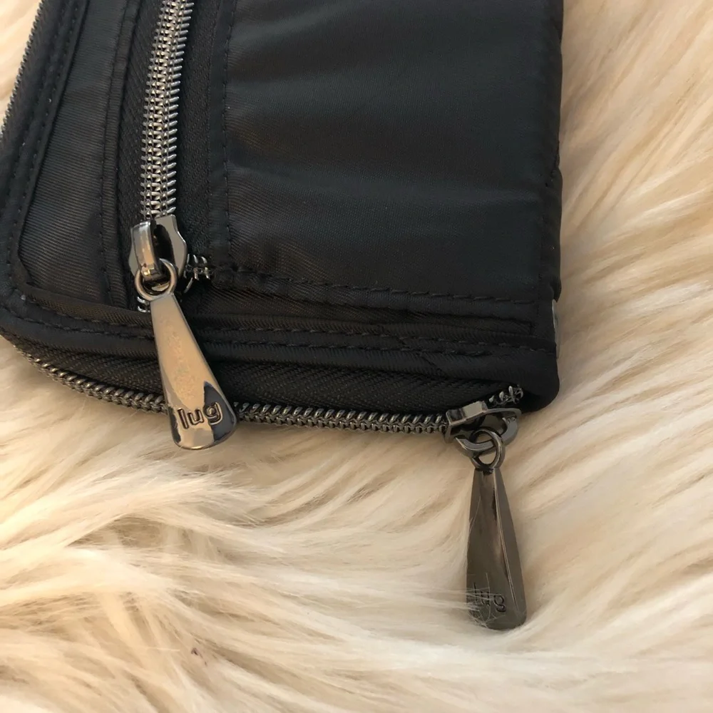 Black Quilted Lug Rodeo zip around Wallet - Picture 7 of 9